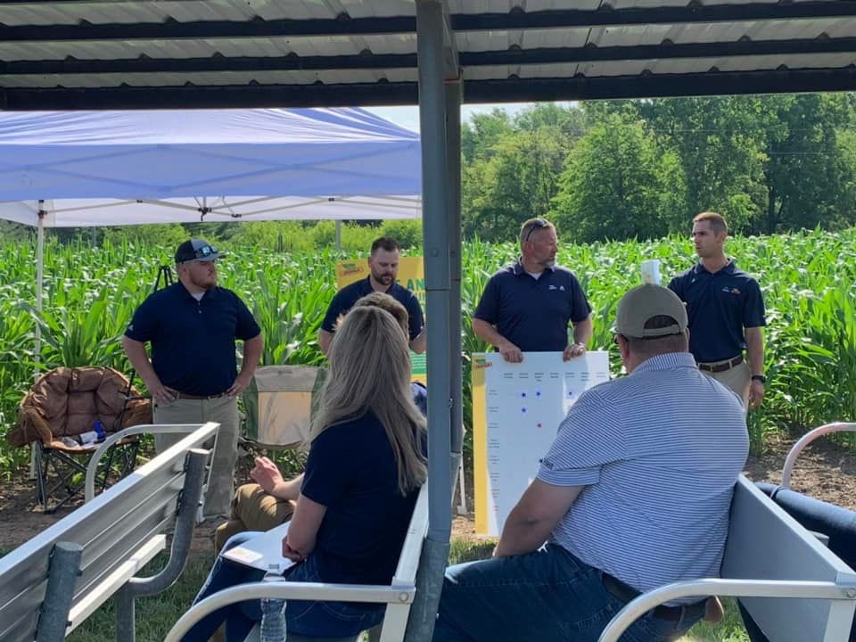 DKCAS_MI's tweet photo. This week we had a great turnout from the outstanding DEKALB/Asgrow salespeople that represent us in Michigan and NW OH. #WinningHasRoots https://t.co/tiMaWArN3W