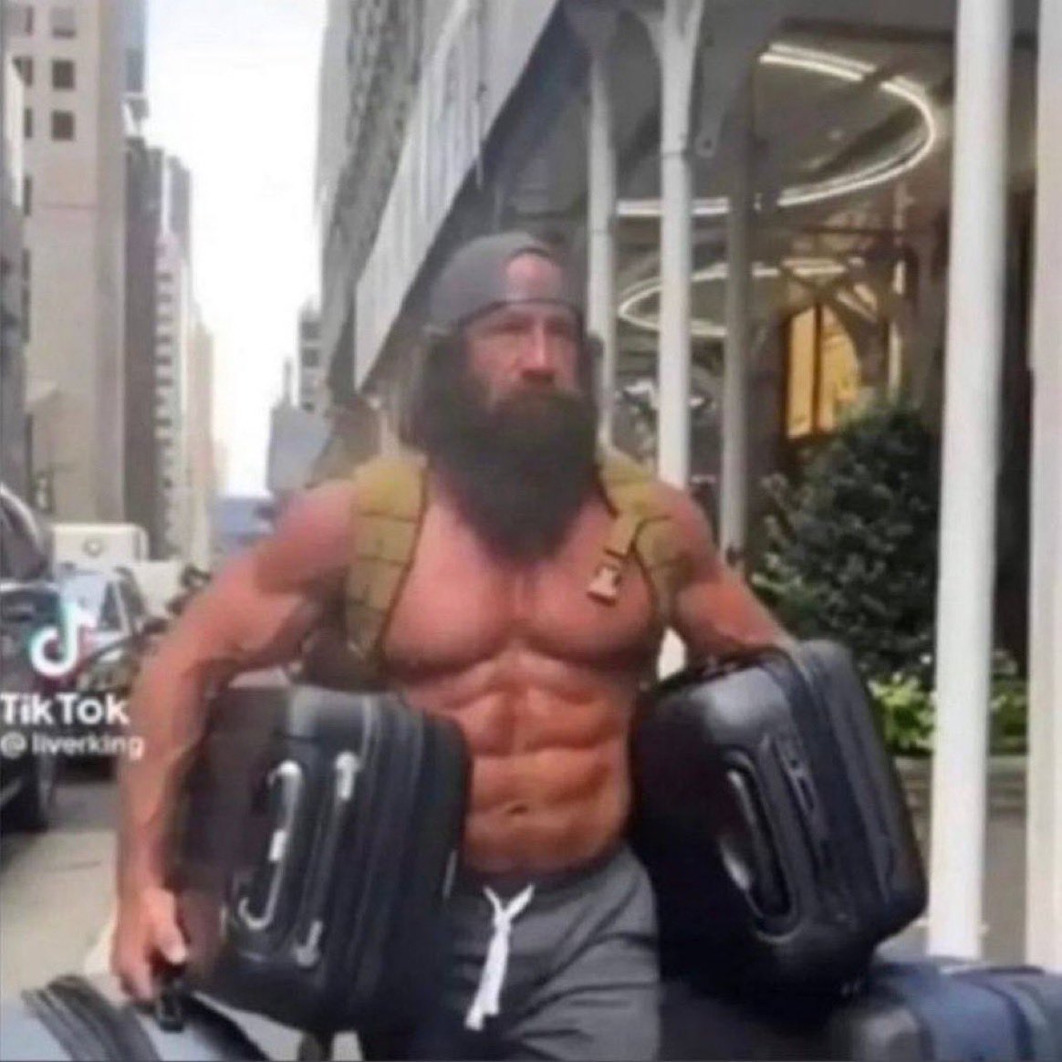 “slurp ice cream so good yes yes yes slurp gang gang” i mutter to myself as i check into my hotel room on the 23rd floor of the Mandalay Bay Hotel with no motive