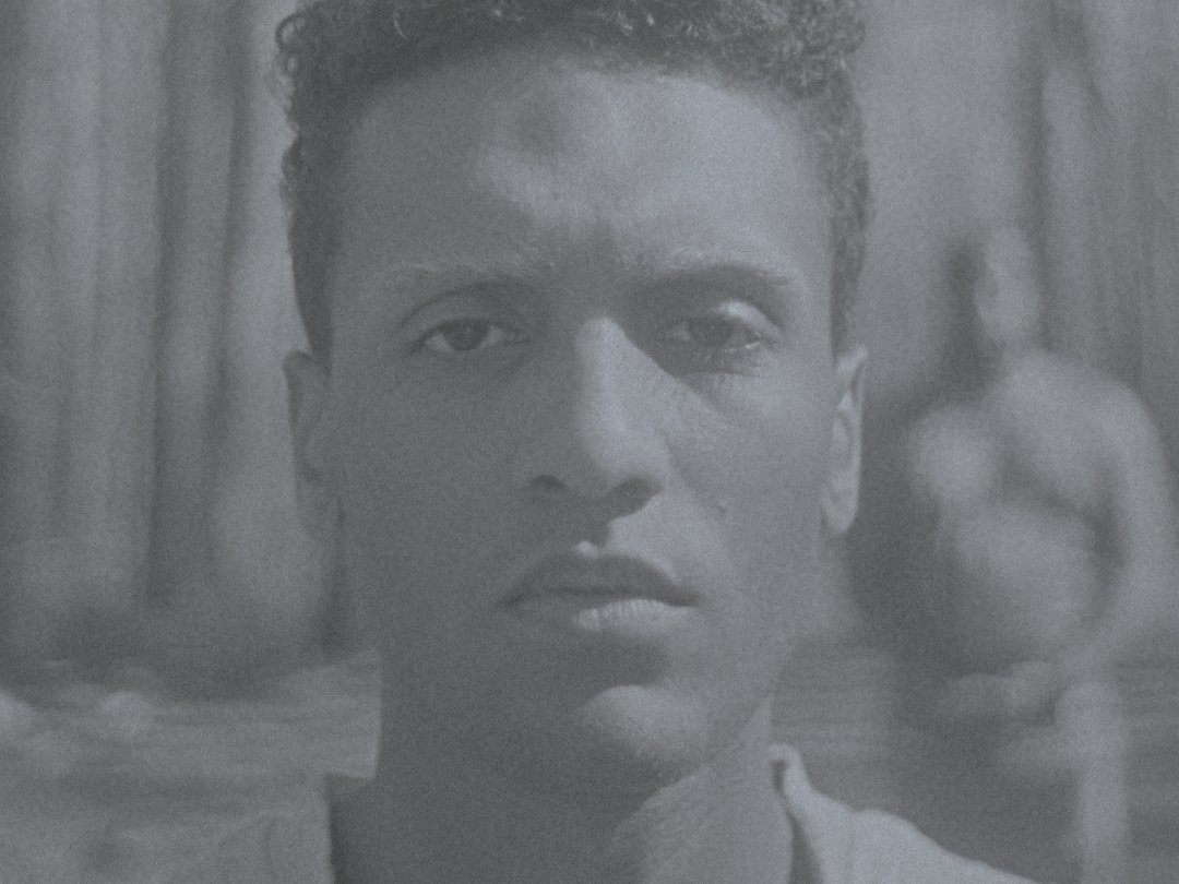 FrameDiscreet's tweet image. Recent work by Giacomo Oliviero
Timed &amp;amp; Flat versions
16mm 4x3 Cropped