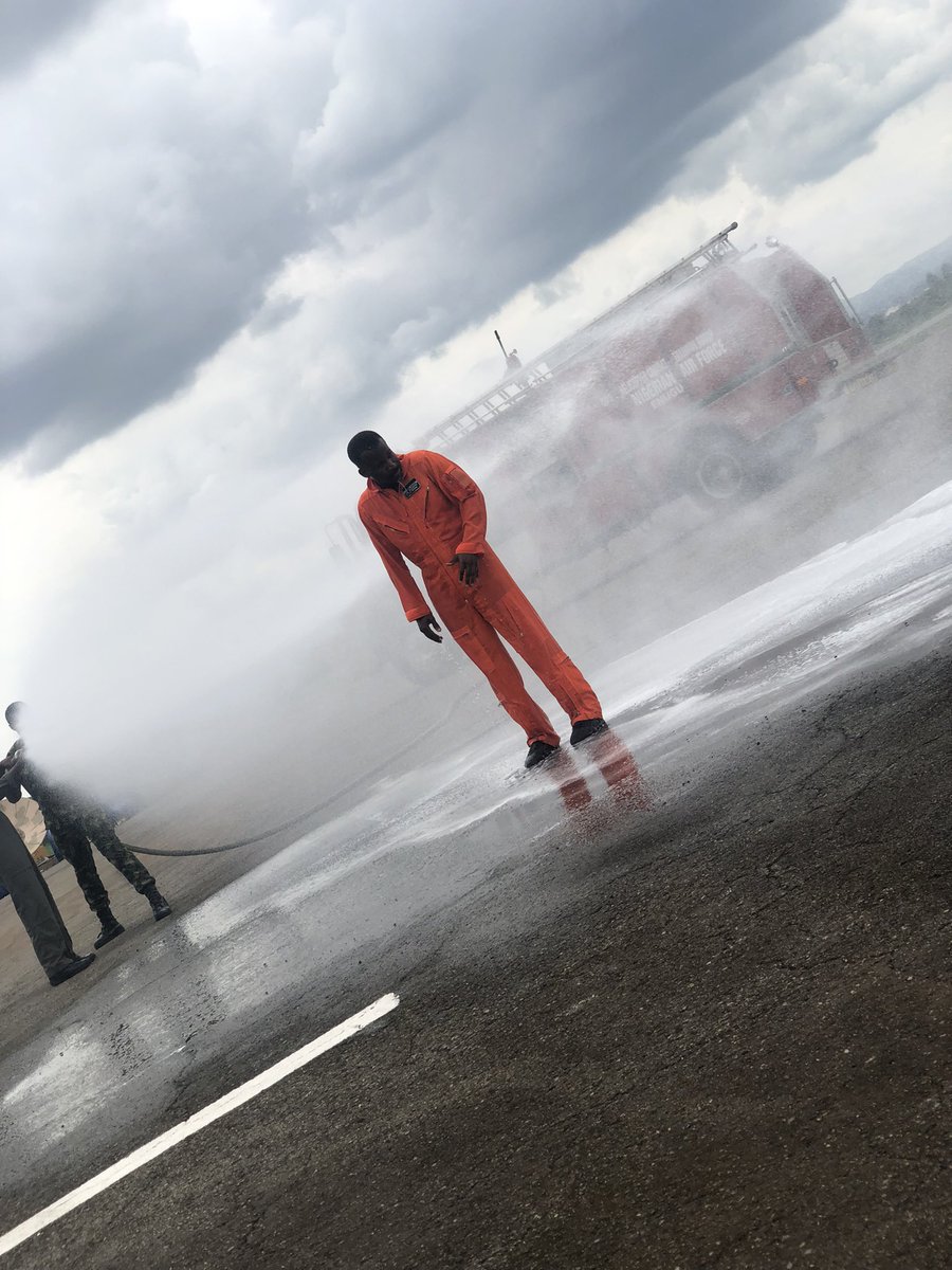 fancott_'s tweet photo. What you fear the most is what will likely occur - Murthy’s Law 

Was so so so sooooo scared of height when growing up 
Still scared. https://t.co/rlpm5iJ58q