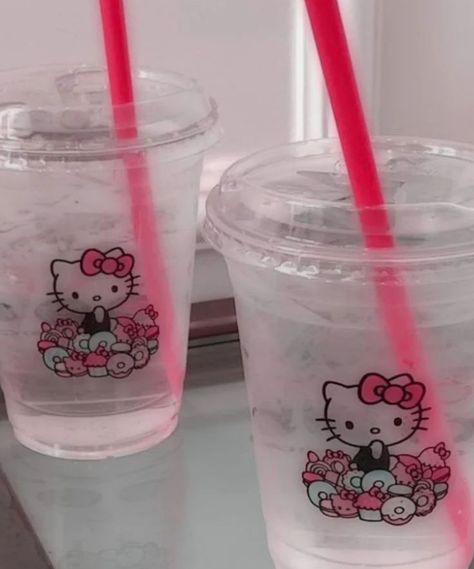 rosieskcals7's tweet photo. a thread of tips to stay hydrated!

water weight is caused by lack of water!! https://t.co/9n0I9SOAZV