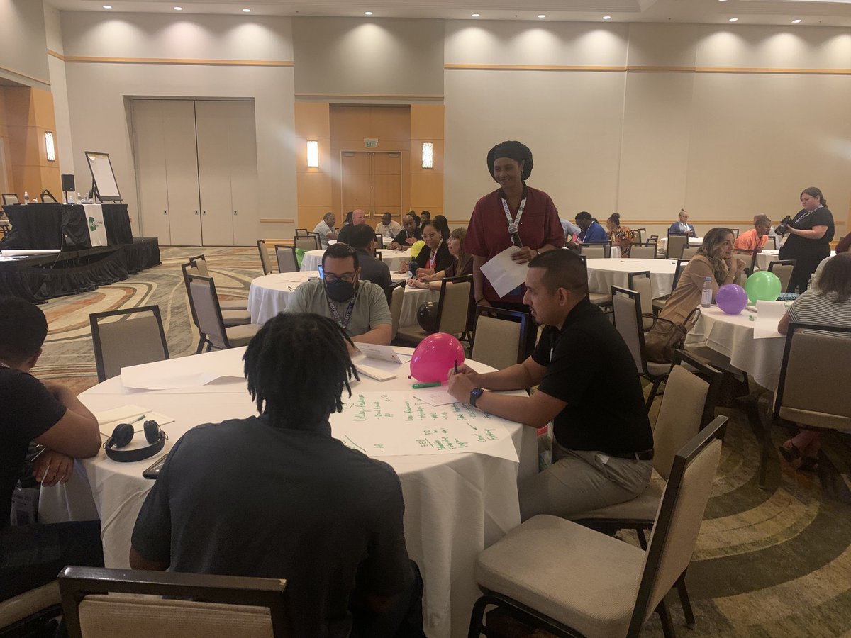 k84peace's tweet photo. Fun and Engaging session to learn strategies for successful industry certifications! ⁦@dallasschools⁩ ⁦@CTEinDallasISD⁩ ⁦@NAFCareerAcads⁩ #nafnext https://t.co/7QUYcz7Xkt