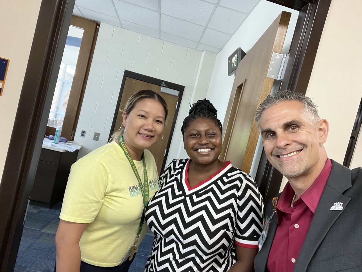 DrNormanCSauce3's tweet photo. It’s always a sunny day at Indian Creek Elementary School when you get spend time with @DeKalbSchools Principal of the Year Brown-Bryant &amp; Bookkeeper Ms. Lian. Thank you for your hard work this summer for a successful school opening! @stephbrown5 #DCSDRegion4 https://t.co/6WgsyrFsT9