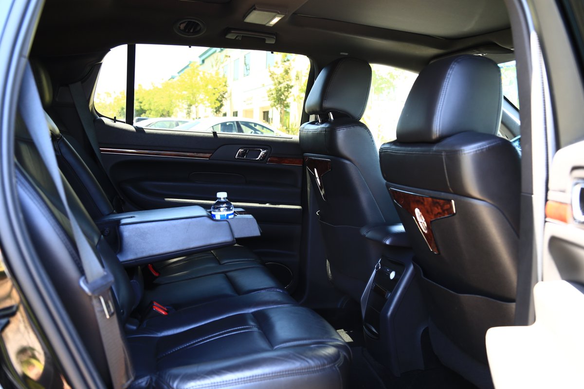 SFEliteLimo's tweet image. Reliable employee shuttle service at your service! Enjoy stress-free commuting with our secure, efficient, and comfortable transportation. Book now - elitelimousineinc.com

#EmployeeShuttle #EfficientCommute #ReliableService