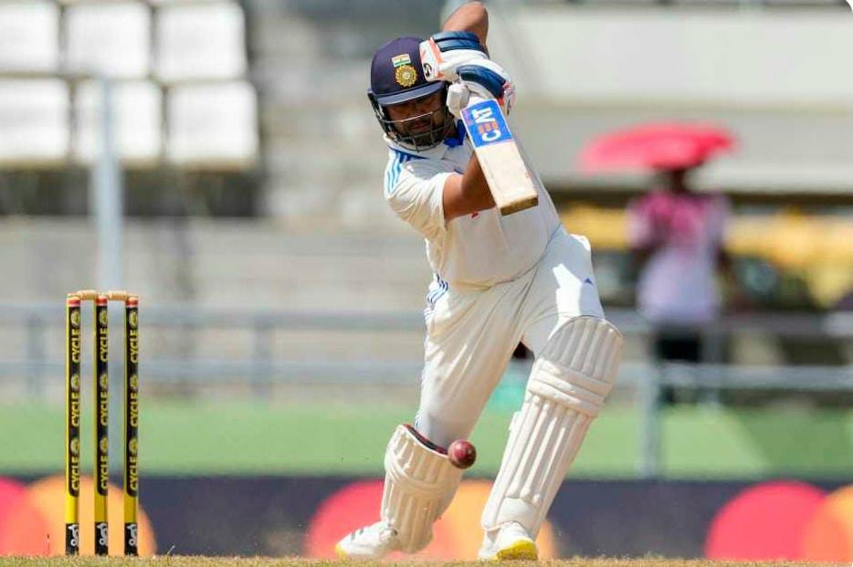 WasimJaffer14's tweet photo. Another masterclass on how to bat on a pitch with turn and bite. Well played @ImRo45 👏🏽 #WIvIND https://t.co/TGL720AAeU