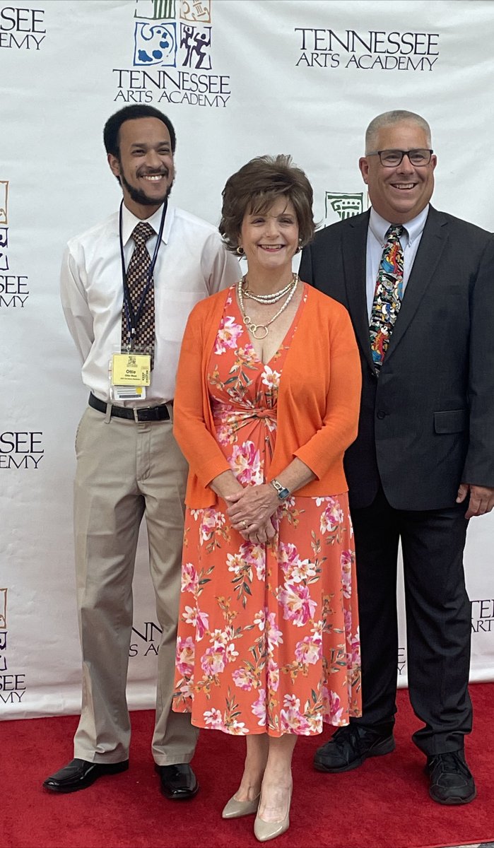 ROCKSPRINGSBAND's tweet photo. RuCo Band Directors had a great week of professional development at Tennessee Arts Academy! ⁦@RSMSKNIGHTS⁩ ⁦@RCSArts⁩ ⁦@BandsWhitworth⁩ https://t.co/VvD91a2ChS