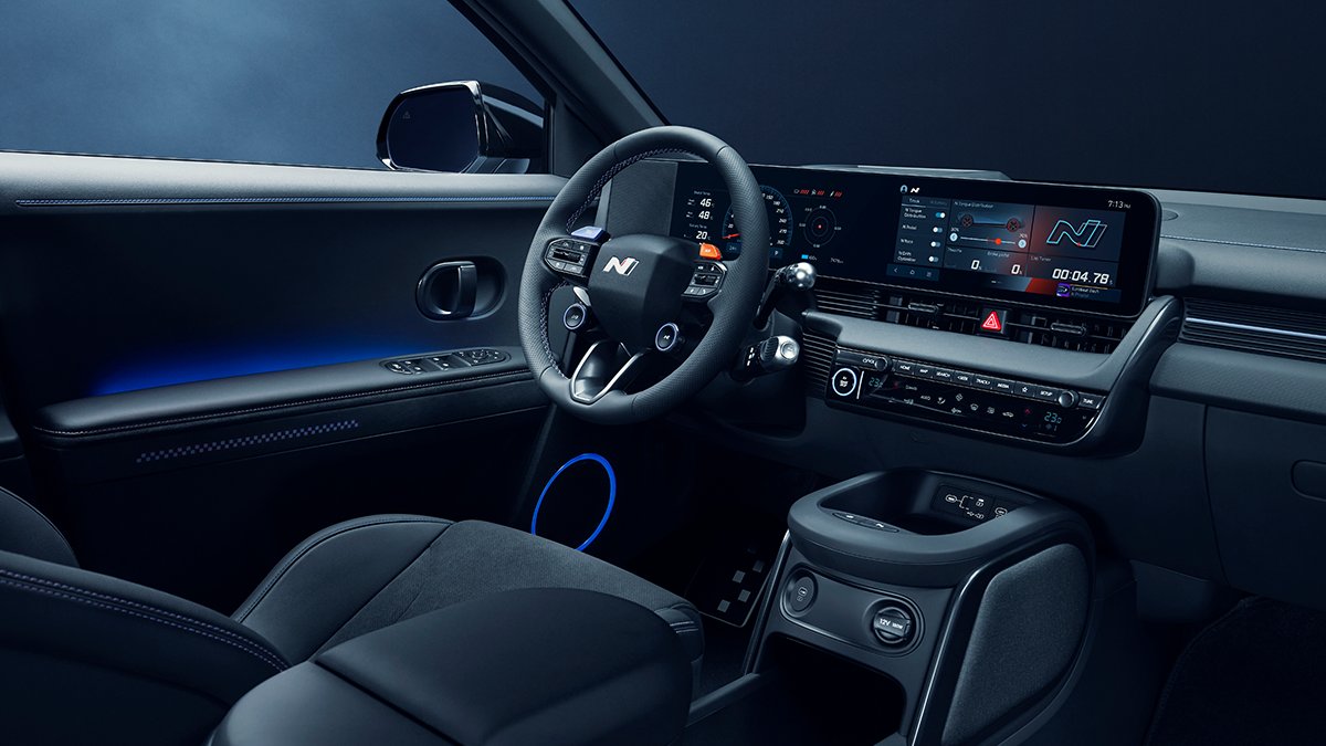 Hyundai tweet picture