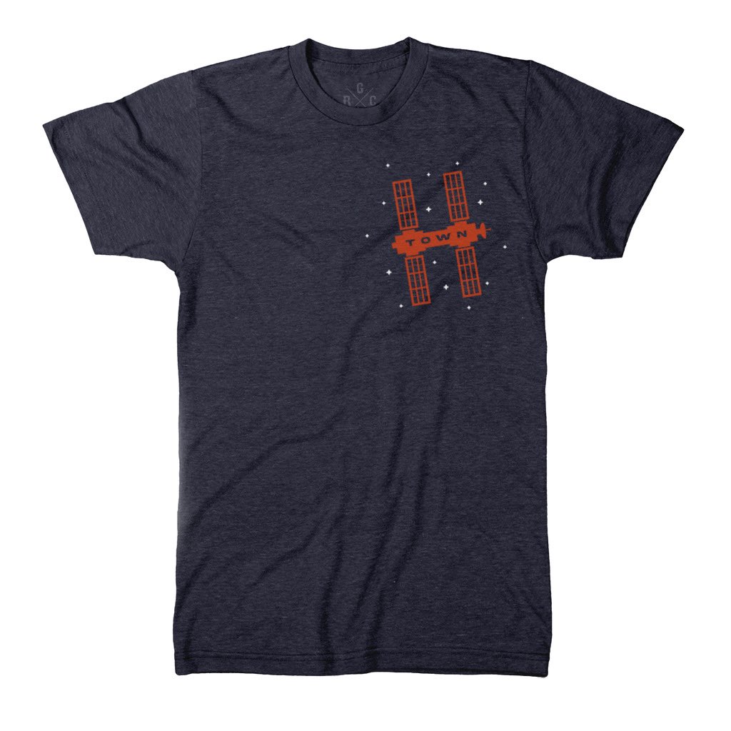 WeRunGame's tweet photo. 713 DAY EVERY DAY! 🤘Throw your signal in the air like you just don’t care…Signal H tees available now on our site. #SignalH #713Day #HTown #CrushCity #ClutchCity #SpaceCity #WeRunGame https://t.co/hie6cGBvnF https://t.co/dehyg22H9Q