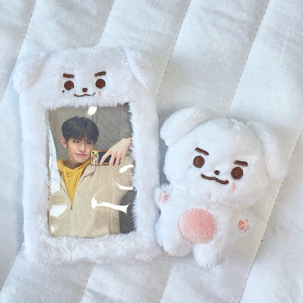 ☁️ 𝐇𝐀𝐏𝐏𝐘 𝐓𝐀𝐄𝐑𝐀𝐄 𝐃𝐀𝐘 ☁️

사랑하는 태래의 생일을 맞이하여 본 트윗을 알티해 주시는 한분을 추첨해 8cm 뭉래와 포카홀더를 보내드립니다! ☺️

*당첨 발표는 태래날 오후 10시 반 💕

#OurFirstLoveTaeraeDay
#말썽꾸러기_태래_생일이에요
#김태래생일_큰거온다