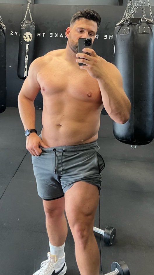 Brett Morse OLY 🏴󠁧󠁢󠁷󠁬󠁳󠁿 on Twitter: "Chubby AF"