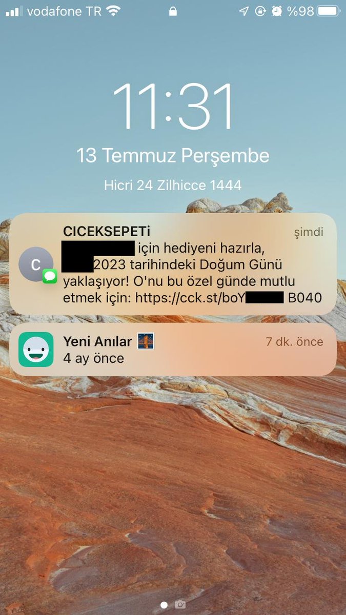 yunemcel's tweet photo. Abi hediye satacaksınız diye bana bunu yapmak zorunda mısınız iptal etmeyi unutmuşum işte darlama @ciceksepeti https://t.co/C86Md29B1O