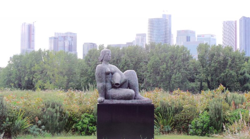 Local residents are planning a protest on Saturday 22 July against the Council's cancellation of repairs planned for Frank Dobson Square 🏗️

The improvements would've seen the return of Dobson's famous 'Woman and Fish' sculpture to Bethnal Green.

bethnalgreenlondon.co.uk/tower-hamlets-…