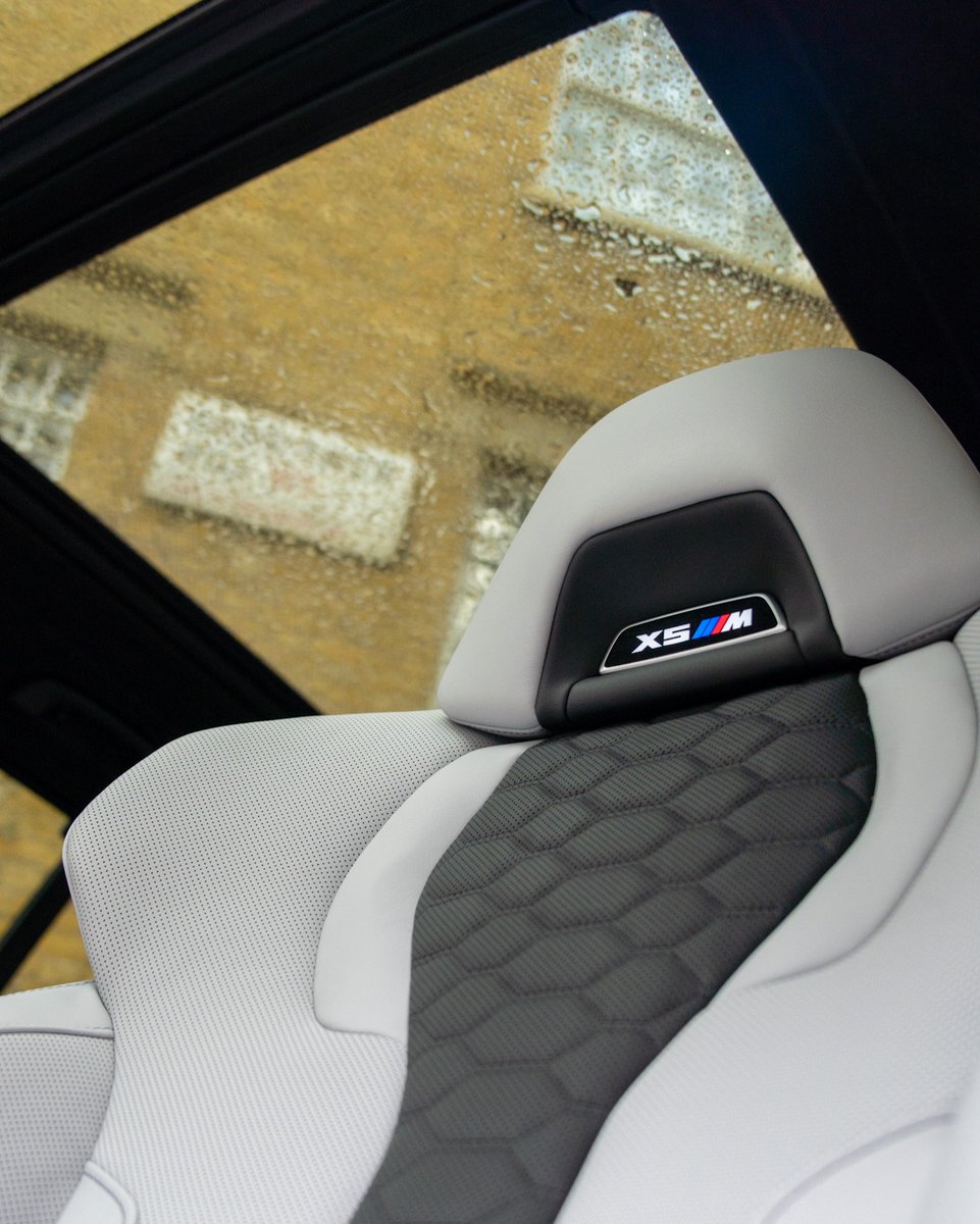 We think Dravit Grey pairs well with Carbon Fibre, well it most certainly does on this X5M Competition. Matched with Silverstone Merino Leather this demonstrates a great example of an X5M. 

To make this car yours today, get in touch with our BMW Experts.