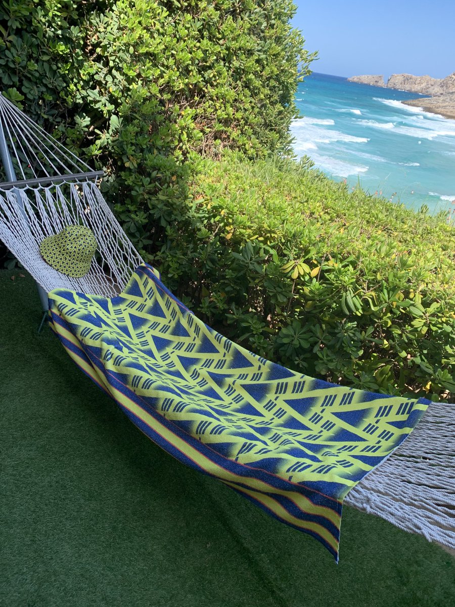 Rockin’ the bruised banana at Cala Mesquida, Mallorca ⁦<a href="/SheWore/">🎗 ///SHE WORE/// 🎗</a>⁩