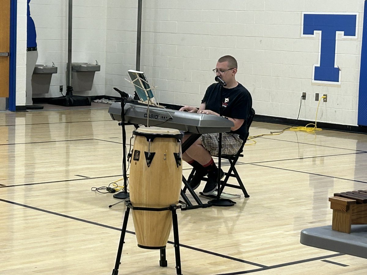 Ken Cross tweet media