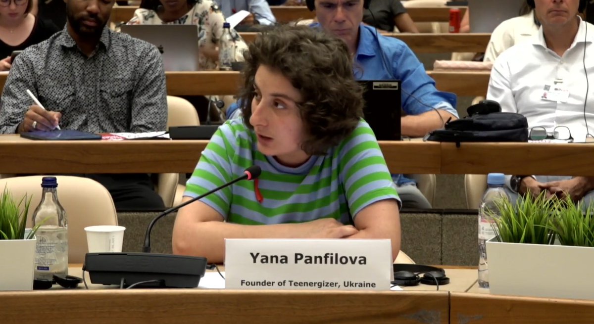 'In some countries it feels safer to live in the shadows as a person living with HIV, as a refugee or as a gay person than accessing for the health services you need.' - @YPanfilova, Founder of @Teenergizer, Ukraine 🇺🇦 at #AIDSUpdate2023 Roundtable
