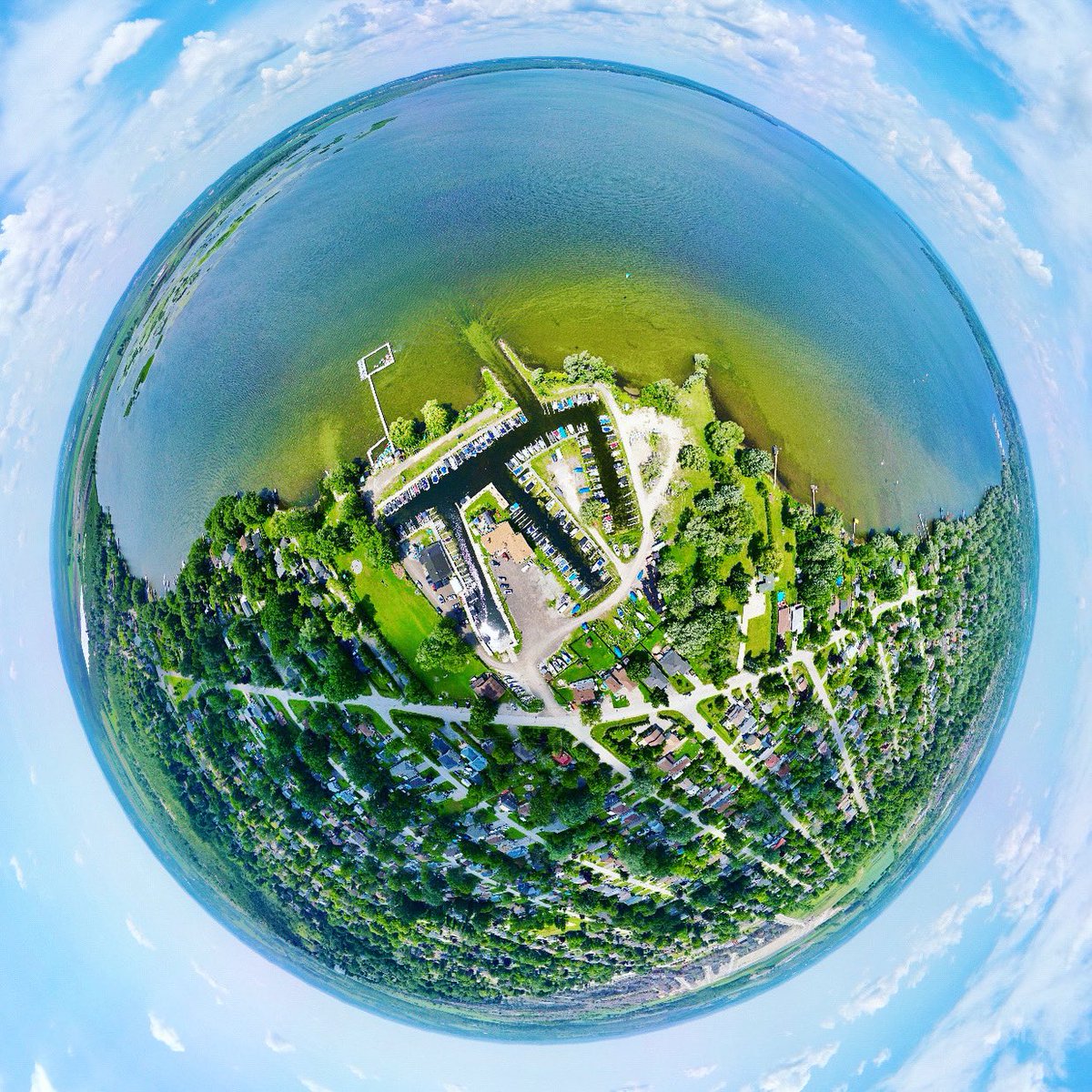 Cook’s Bay #drone #uav #uas #rpas #dji #mini3pro #flyminicreatebig #marina #bay #cooksbay #lake #lakesimcoe #water #summer #midday #aerialphotography #sphere #pano #shotondji #keswick #ontario #canada #dronestagram #dronedesire #twenty4sevendrones #gameofdrones