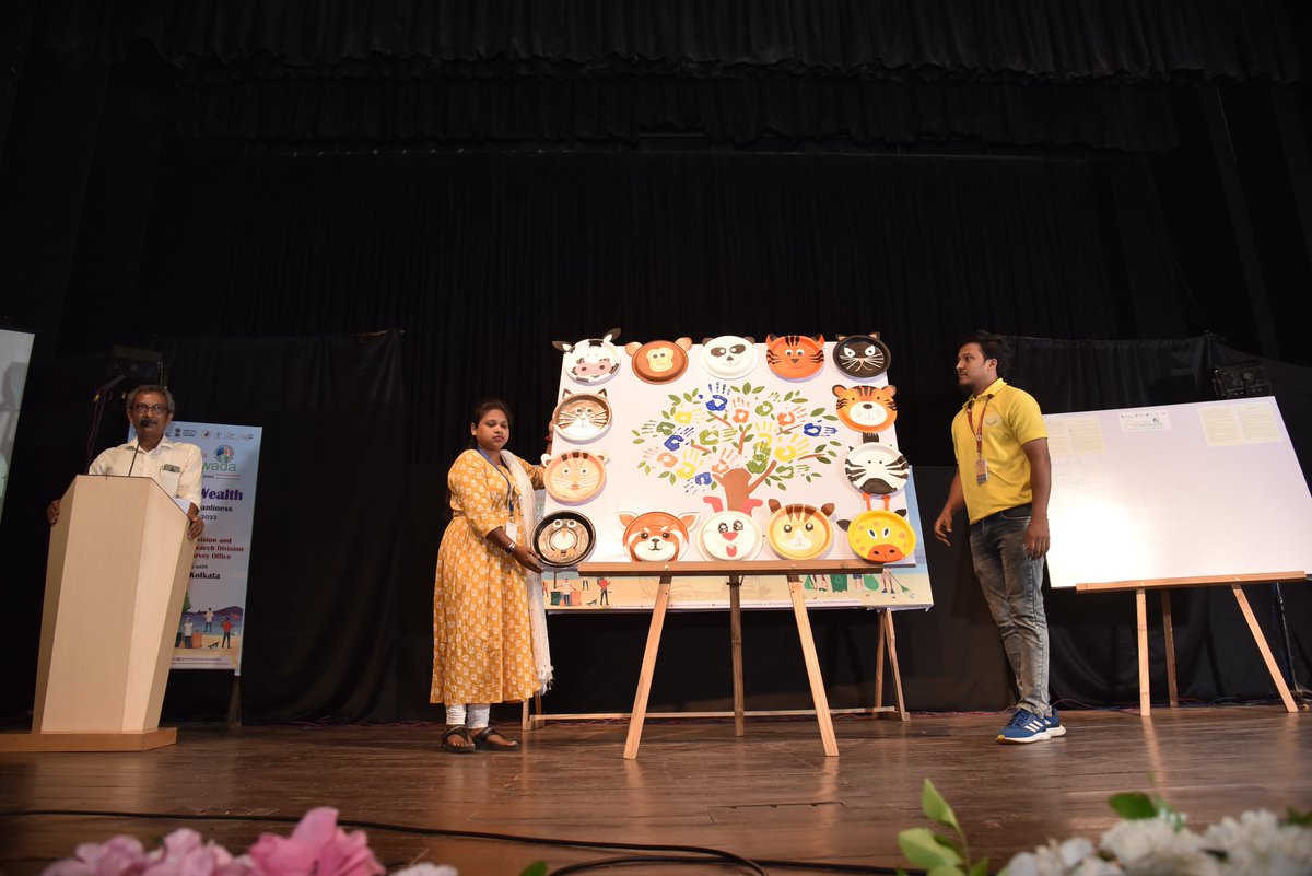 SDRD_NSSO's tweet photo. An initiative of SDRD &amp; DPD of NSSO with M/O Culture: Thirty underprivileged children taking part in a Workshop "Waste to Wealth"  for recycling daily wastes to handicrafts of domestic use.
@goistats@swachhmospi
#swachhmospi #SwachhtaPakhwada #swachhNSSO #swachhSDRD #swachhDPD https://t.co/KxhkreB24P
