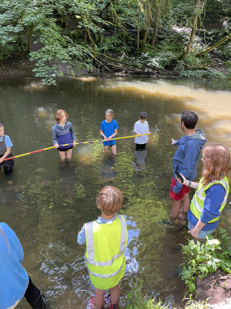 glenfromep's tweet photo. Well well welll… a term 6 highlight for #Year5 has been completed today with our geography fieldwork trip to our local river. The rain didn’t get in our way as we powered through… #HollyClass #SycamoreClass #geography #river #fieldwork https://t.co/mRZPf9nlT2