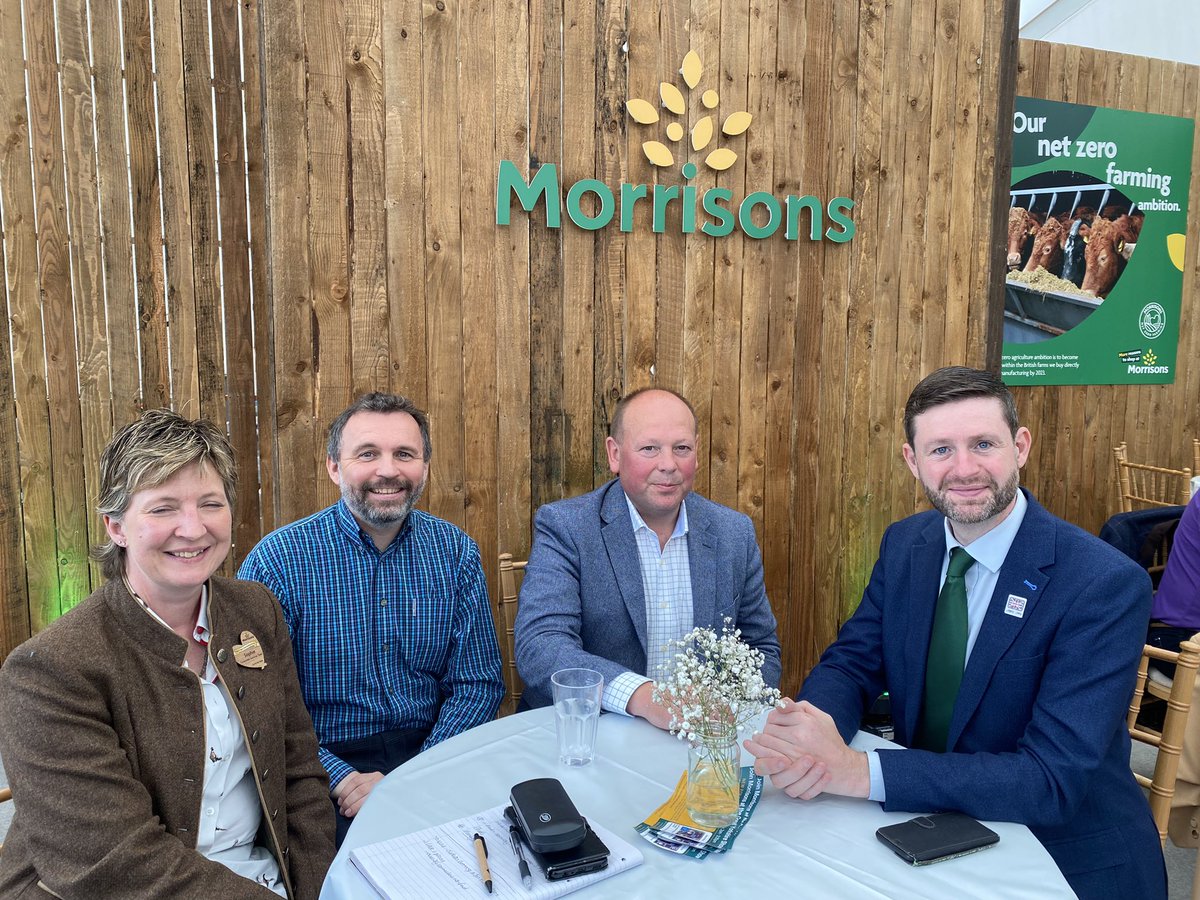 JimfromOldham's tweet image. Really enjoyed being out at the @greatyorkshow today.

Had a great discussion with the @NFUPolitical and others about @UKLabour’s plan for the future of farming. Also enjoyed meeting Future Farmers of Yorkshire! #GYS2023