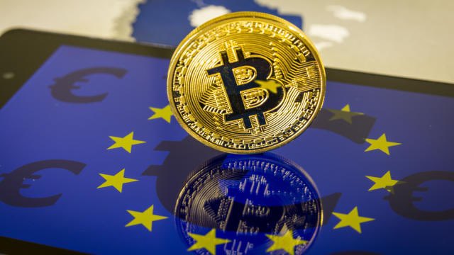 randgroup's tweet photo. BREAKING: Europe will launch the first spot #Bitcoin  ETF this month. https://t.co/4nzZJfVxBE