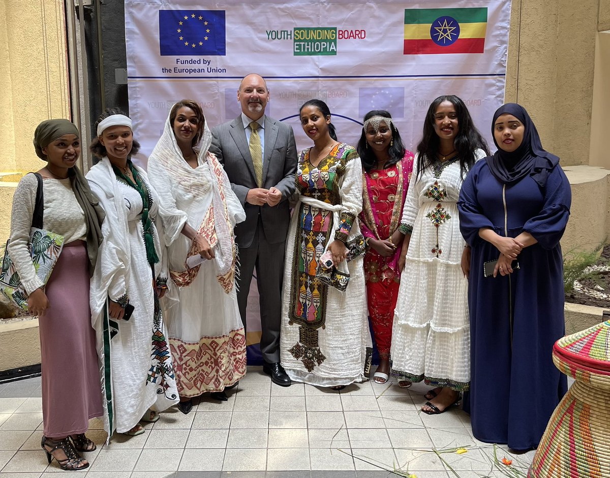 RolandKobia's tweet photo. A morning spent with Ethiopian Youth in their beautiful traditional dresses. 

Happy 1st anniversary to to Youth Sounding Board ! 🇪🇹🇪🇺

@ysbethiopia @EUinEthiopia https://t.co/4sPQogYquv