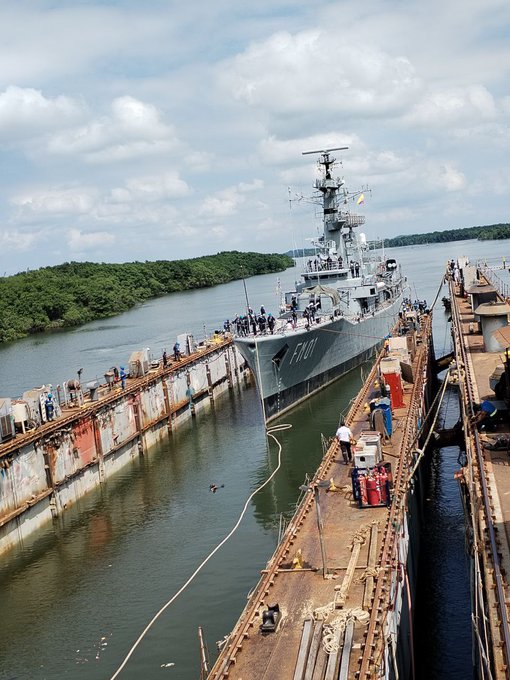 httpspbstwimgcommediaF07DR2sWYAAB5vyformatjpgnamesmall