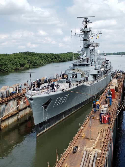 httpspbstwimgcommediaF07DR2yXgAAkKVfformatjpgnamesmall