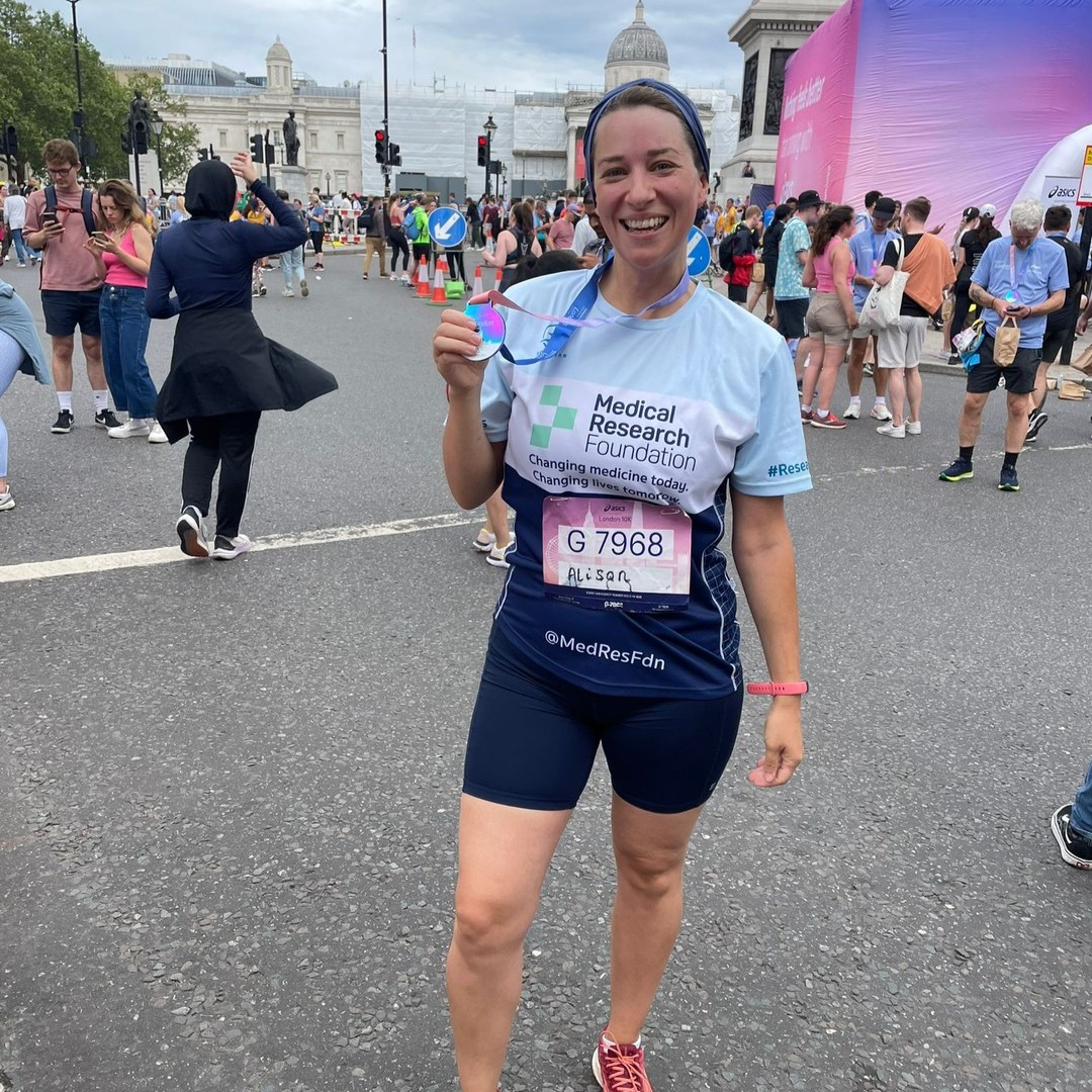 MedResFdn's tweet photo. We want to say a huge well done to two members of our @MedResFdn staff team, Anna and Alison, who took on the ASICS London 10k on Sunday! πββοΈ π
Thank you #ResearchHeroes! π π #ASICSLDN10K @TheLondon10K https://t.co/cCtTmCKPEy