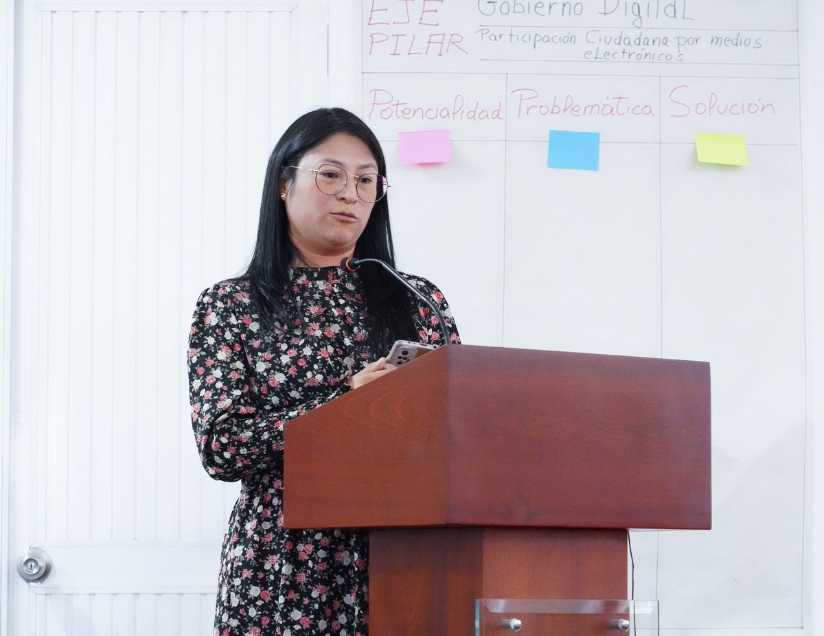 upsalesianaec's tweet photo. 👨‍🏫En la sede #Cuenca, se llevó a cabo el primer Taller de Trabajo – Mesas de Diálogo para la formulación de la política pública para la transformación digital; el cual tiene como propósito realizar el levantamiento de oportunidades y problemáticas como insumos para la formulación de la política pública para la Transformación Digital. 

🔹El evento se realizó con el apoyo de la UPS, Dirección Nacional de Registros Públicos; Agencia de Regulación y Control de las Telecomunicaciones; La Corporación Nacional de las Telecomunicaciones y demás instituciones que fueron participes.  

#UPSCuenca #UPSEcuador