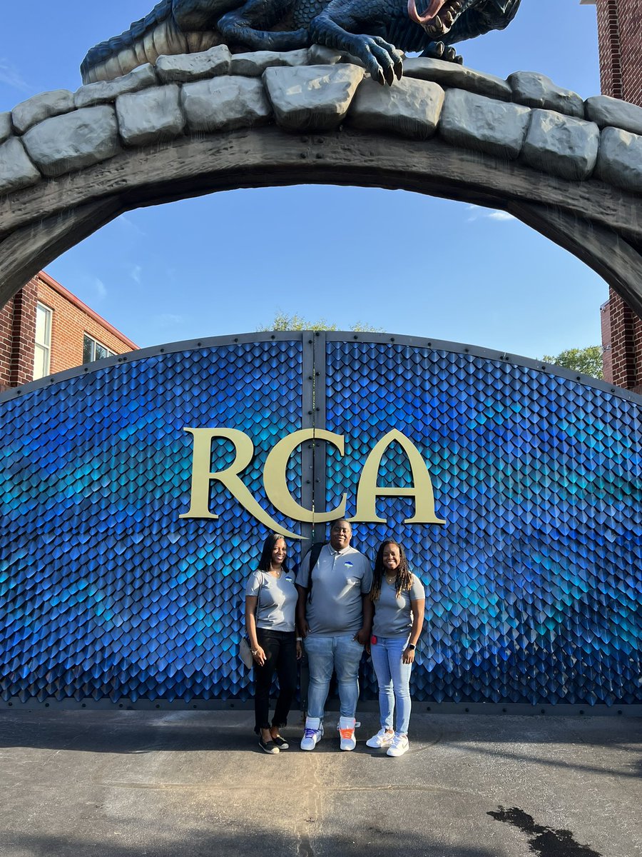 Palm Springs Middle tweet media