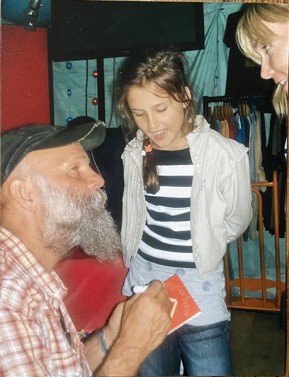 #ThrowbackThursday Back in 2007 at The Big Chill. One of the first festival appearances for @SeasickSteve . That’s Sandy being a fan and then Nikki with her niece Flo, who was blown away by him.