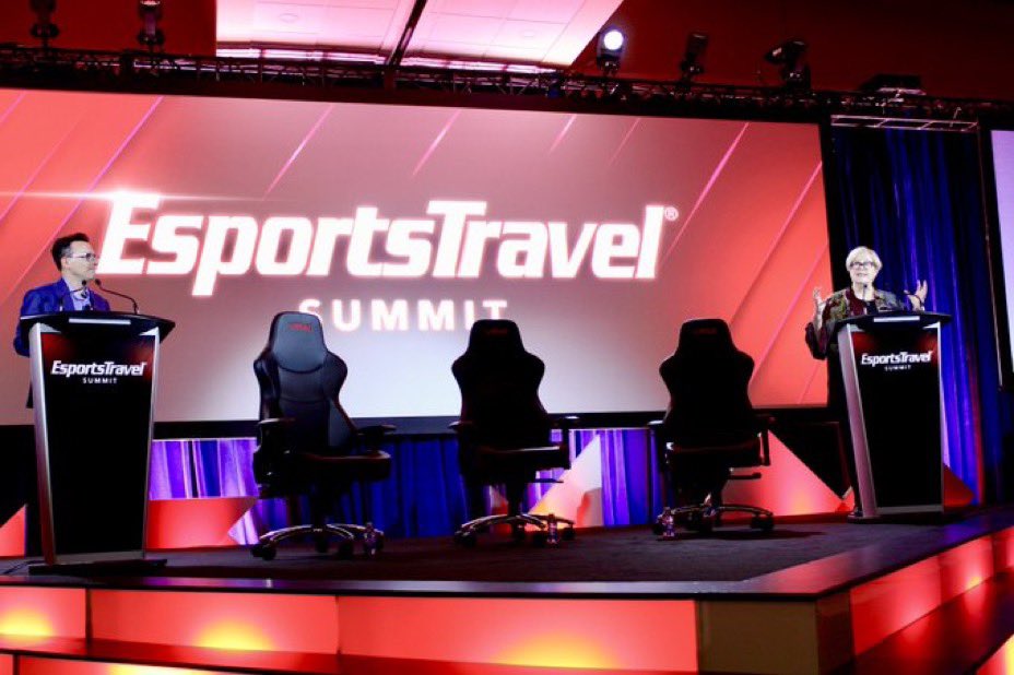 A pleasure to welcome the #EsportsTravelSummit to Toronto for the first time and announce the launch of #LevelUp, Toronto’s new Esports Strategy. Thanks to <a href="/SeeTorontoNow/">Destination Toronto</a> &amp; <a href="/OntarioCreates/">Ontario Creates</a> for helping us attract new esports opportunities and unlock the potential of our city. 🎮👾