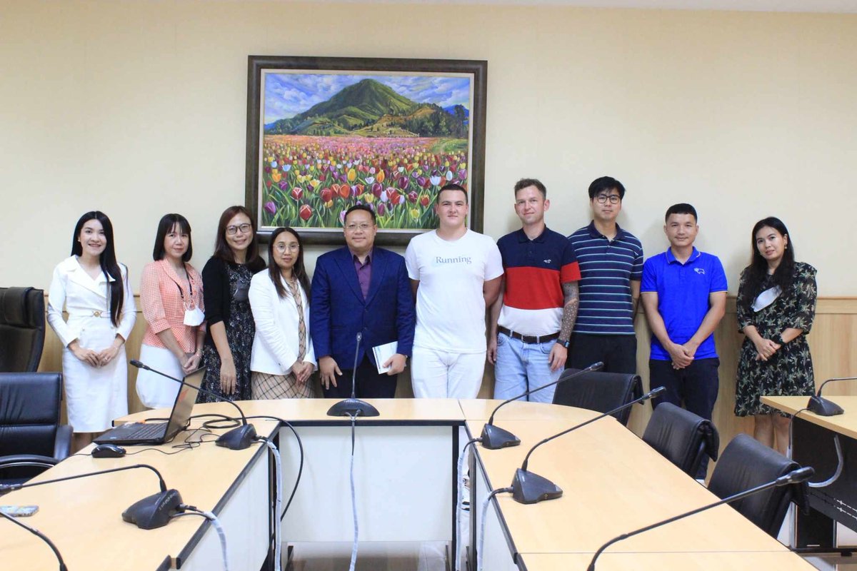 @BagdasarO (@bagdasaro) on Twitter photo #Mathematics, #Computing & #Engineering students <a href="/DerbyUni/">University of Derby</a> meet the Dean of the Faculty of Science and Technology <a href="/pr_rmutt/">Pr Rmutt</a> (Bangkok, Thailand). Many thanks to <a href="/TuringScheme_UK/">Turing Scheme UK</a> for the funding and to Prof <a href="/kumampoom/">Poom Kumam</a> & friends for their great support! #Mathematics, #Computing & #Engineering students <a href="/DerbyUni/">University of Derby</a> meet the Dean of the Faculty of Science and Technology <a href="/pr_rmutt/">Pr Rmutt</a> (Bangkok, Thailand). Many thanks to <a href="/TuringScheme_UK/">Turing Scheme UK</a> for the funding and to Prof <a href="/kumampoom/">Poom Kumam</a> & friends for their great support!