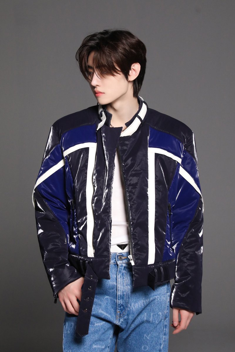 sunghoonpicture's tweet photo. nme behind photo #sunghoon https://t.co/Xvh1hi8laA