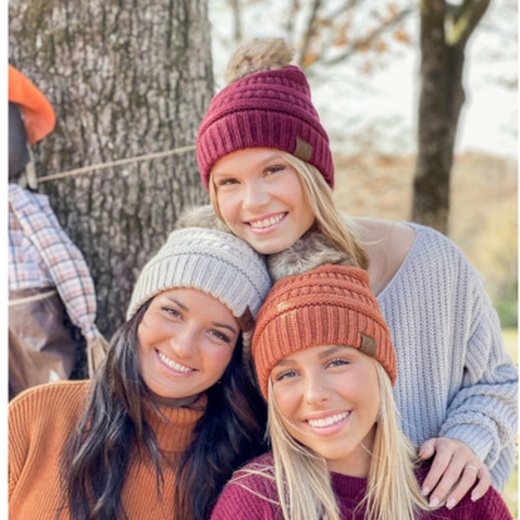 So good I had to share! Check out all the items I'm loving on <a href="/Poshmarkapp/">Poshmark</a> from <a href="/thecricutqueen/">theCricutQueen</a> #poshmark #fashion #style #shopmycloset #wonderbread #croftbarrow #ccboutique: posh.mk/9cnw01q1oBb