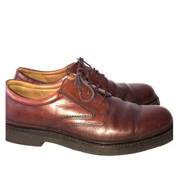 So good I had to share! Check out all the items I'm loving on <a href="/Poshmarkapp/">Poshmark</a> #poshmark #fashion #style #shopmycloset #ecco: posh.mk/1PXGMpp1oBb