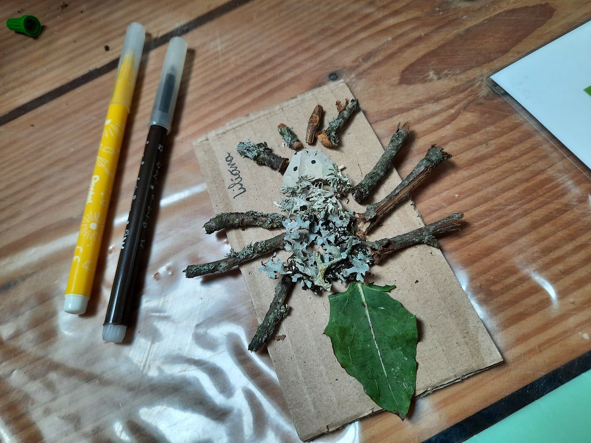 PyramideduLoup's tweet photo. A la Pyramide du Loup, aucun jour ne se ressemble et les activités fusent !! Entre les activités sur les fourmis, les papillons, les abeilles , le sentier pieds nus a découvrir, l'écomusée et notre promenade commentée en pleine nature, c'est un lieu culturel propice à la détente. https://t.co/OPSFmAvMdn