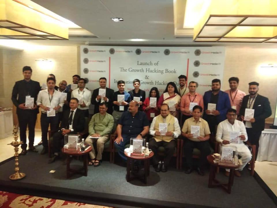 authorparul's tweet photo. Happy International Growth Hacking Day!! https://t.co/8PDJJITOLY