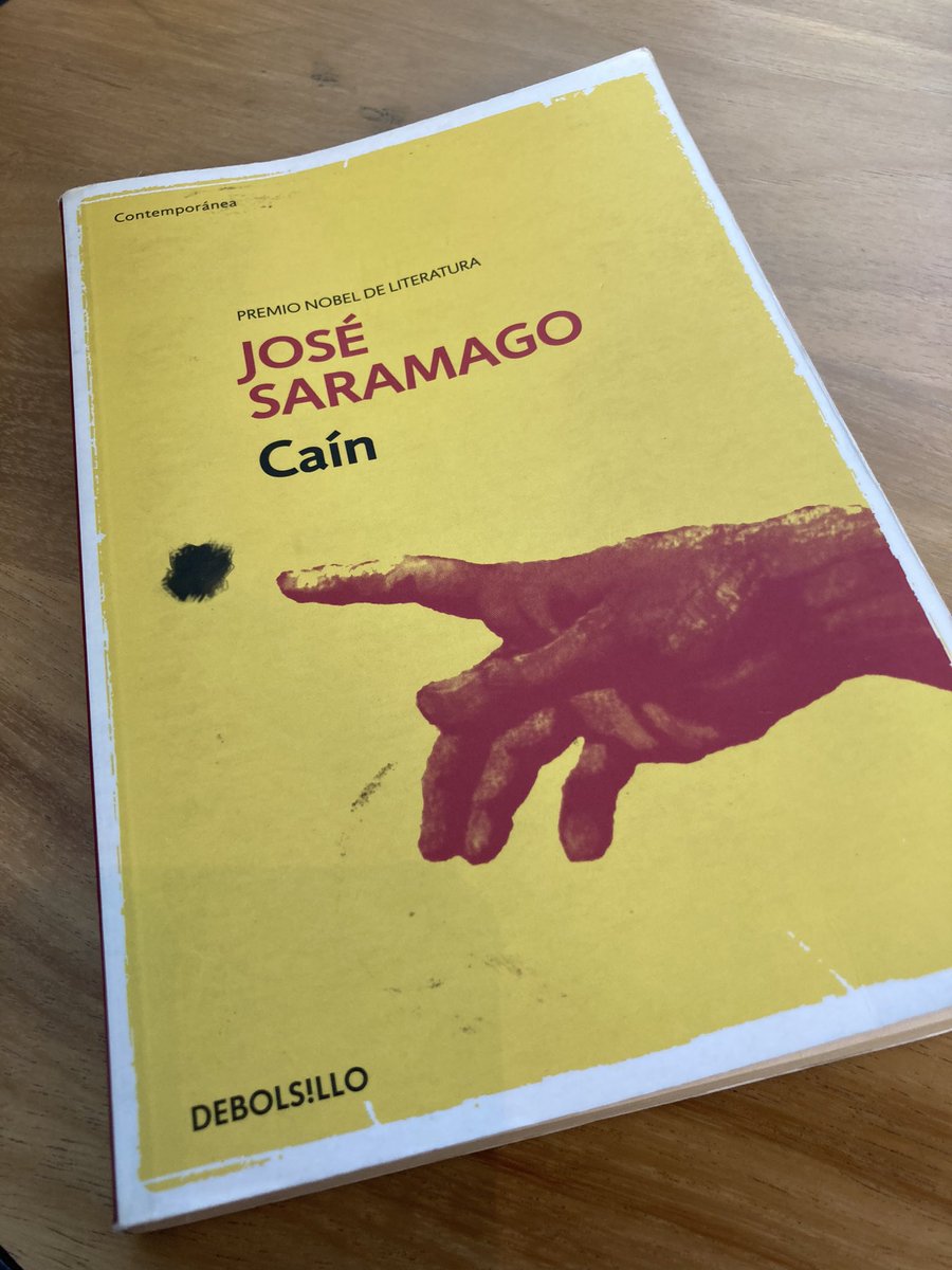 #Caín es la última novela que escribió José Saramago.
“…la llamada historia sagrada forman parte de la invitación a reflexionar sobre todas las cuestiones, incluida la religión, que nos importan como humanos.”— <a href="/agvelasco/">Antonio G. Velasco</a>