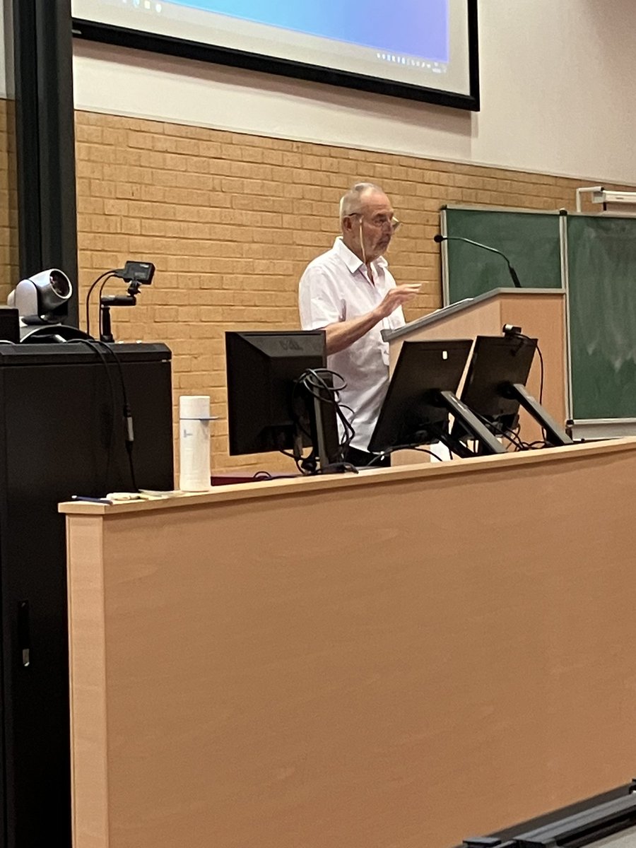 2023EAM's tweet photo. Peter Schmidt explains how very early in his career he was drawn to the intersection between the philosophy of science and statistics. You can find his work here: https://t.co/K02jMWxFn0 https://t.co/IyRt2y5Frw
