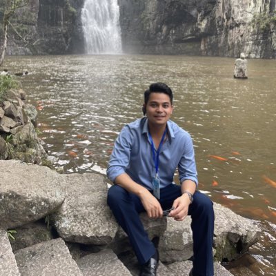 thyrithchea's tweet photo. #NewProfilePic https://t.co/f9JwHk0Ktk