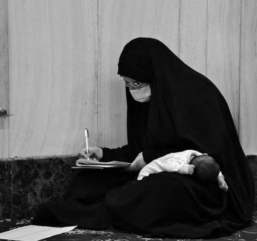 Quranconnect_'s tweet photo. “My Lord, have mercy upon them [Parents] as they brought me up [when I was] small.” https://t.co/CRSpjK4slp