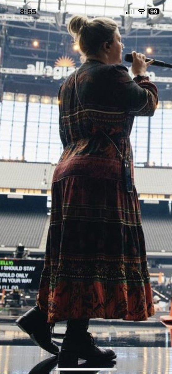 Kelly C / Mama KC 🔜 tweet media