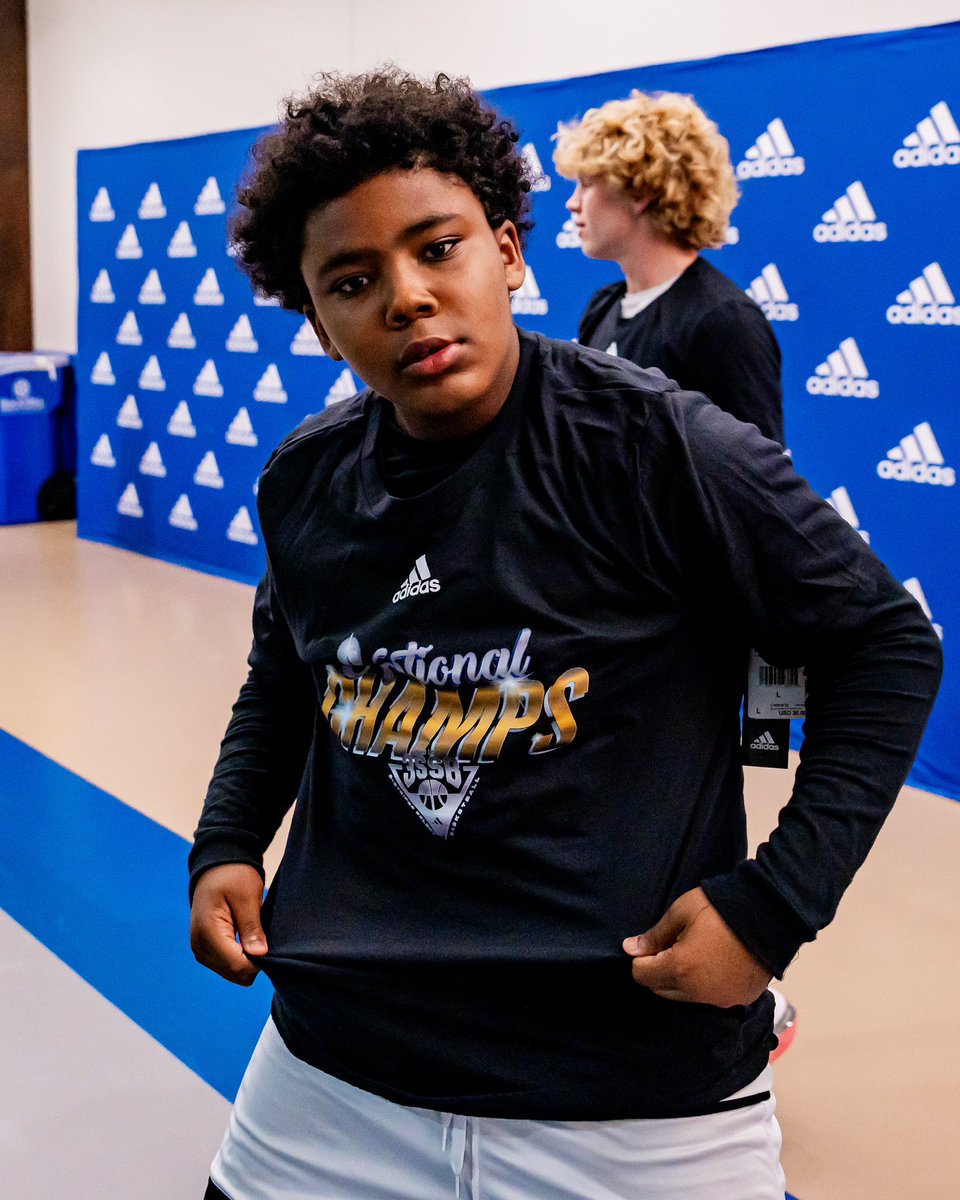 Reliving the ‘chip 🤩

#JrNATLS /// <a href="/3ssbcircuit/">3Stripes Select Basketball</a>