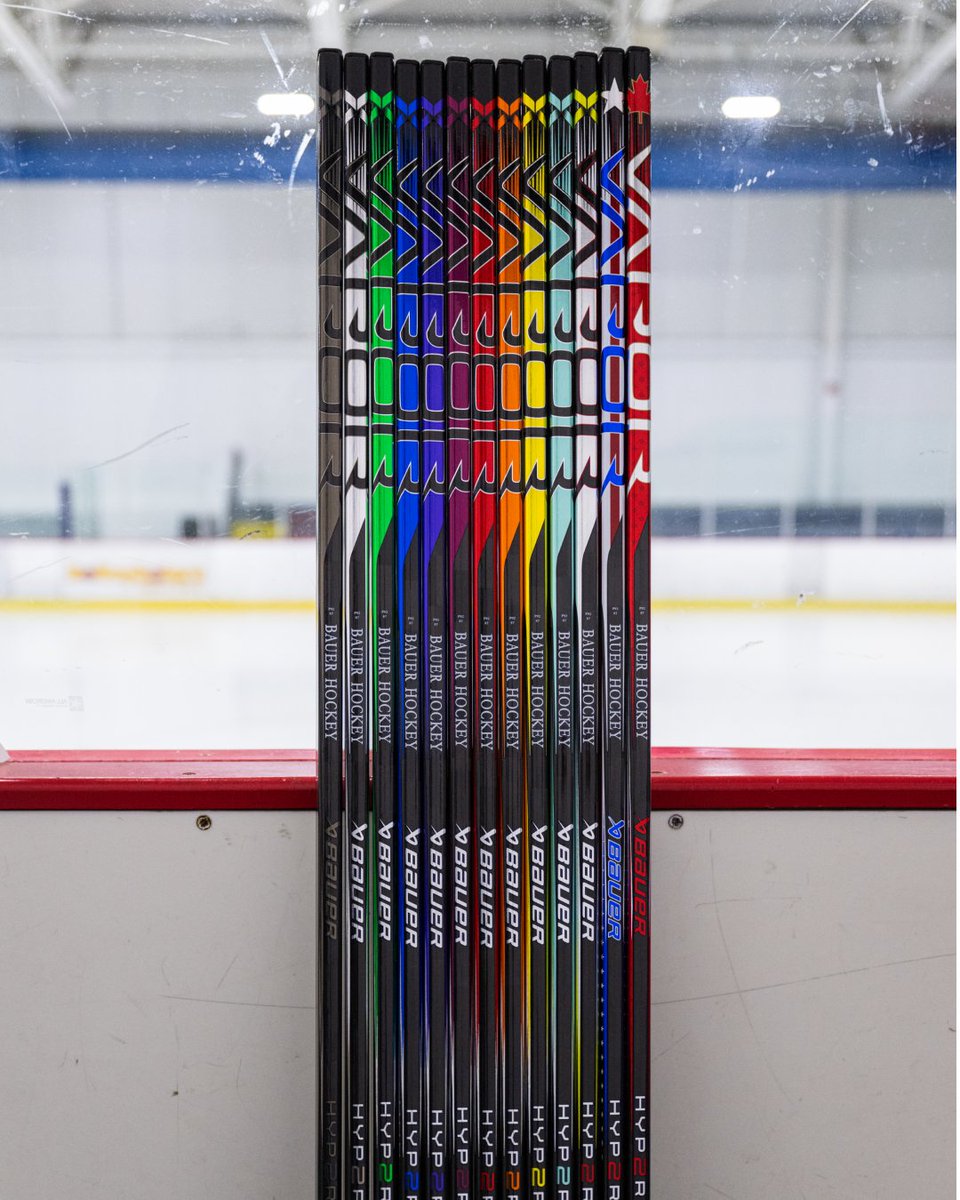 BauerHockey's tweet photo. HYPER-quick, HYPER-lightweight, HYPER-customizable. The HYPERLITE 2 stick is now available for customization on #MyBAUER -hoo.be/bauerhockey/fvBJYVFxFe
Order on #MyBAUER Quick Turn in select colorways and be the first to experience #HYPERLITE2. https://t.co/rbgCym9uwb