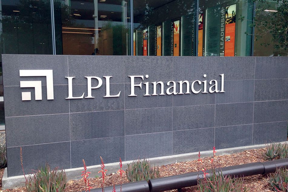 Matt Audette (@maudette2) on Twitter photo Be sure to tune into our <a href="/LPL/">LPL Financial</a> second-quarter earnings call on Thursday, July 27th.
#LPLNews ow.ly/IVTS50Parmu Be sure to tune into our <a href="/LPL/">LPL Financial</a> second-quarter earnings call on Thursday, July 27th.
#LPLNews ow.ly/IVTS50Parmu