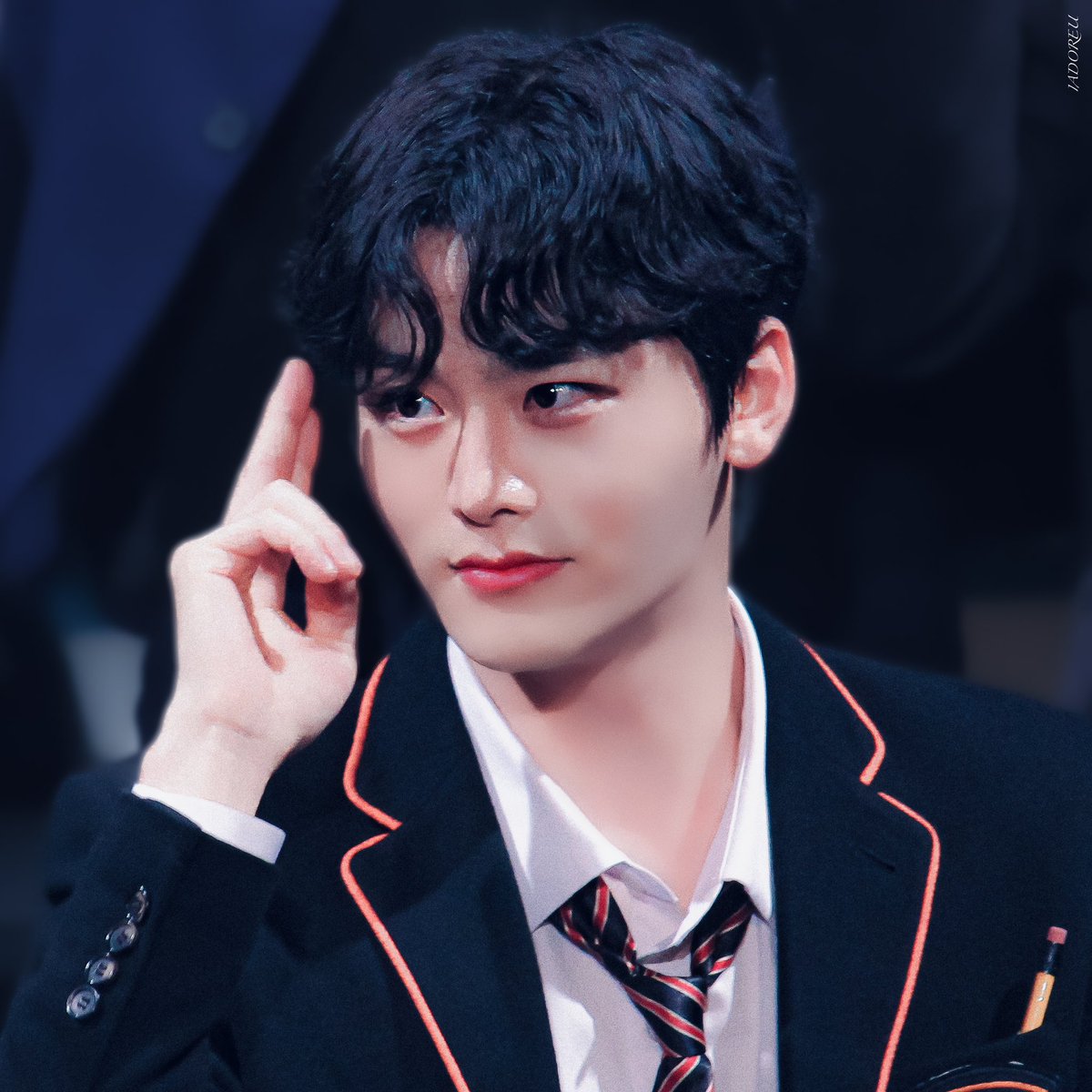 soaringing's tweet photo. 선생님 저 락우드 아니 데이킨 아니 락 아니 데... 사랑해요 https://t.co/oKHYoFChBU