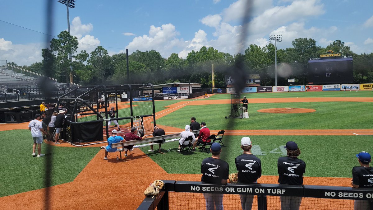 Matthew Post tweet media