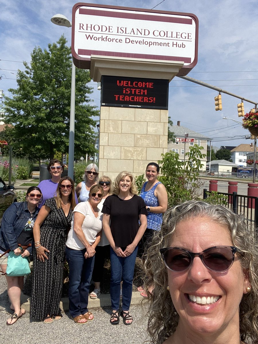 ★彡 ᗪEᗷ ᖇᗩᗰᗰ 彡★ tweet media